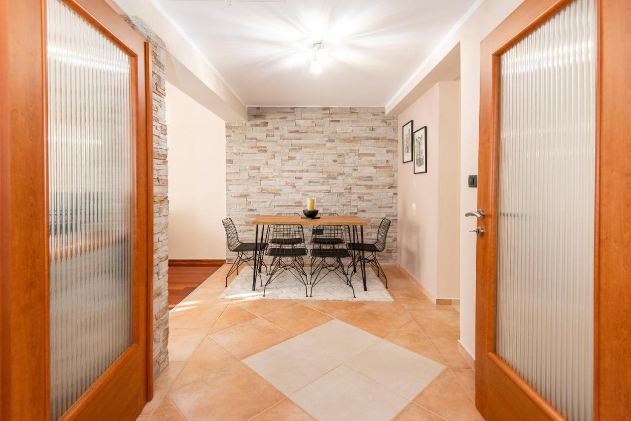 Apartment Ena With Amazing Sea View Kotor Eksteriør bilde